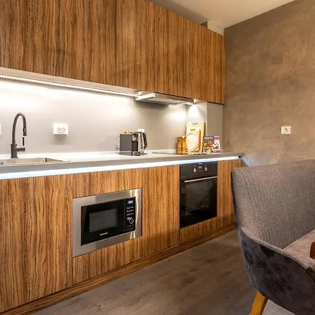 Incredible 2bdr With Veranda And House-like Feel * Банско