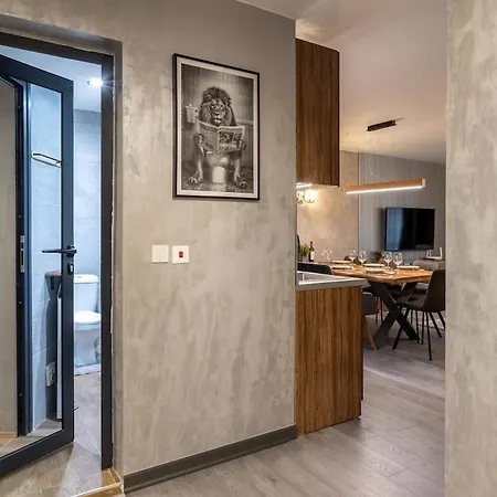 Апартаменты Incredible 2bdr With Veranda And House-like Feel Банско