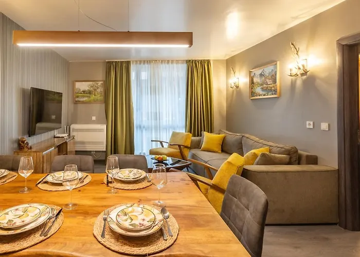 アパート Incredible 2bdr With Veranda And House-like Feel