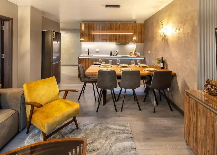 アパート Incredible 2bdr With Veranda And House-like Feel